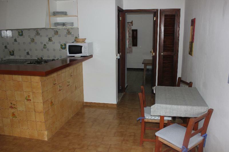 Apartamentos Pinomar Es Calo  Ngoại thất bức ảnh